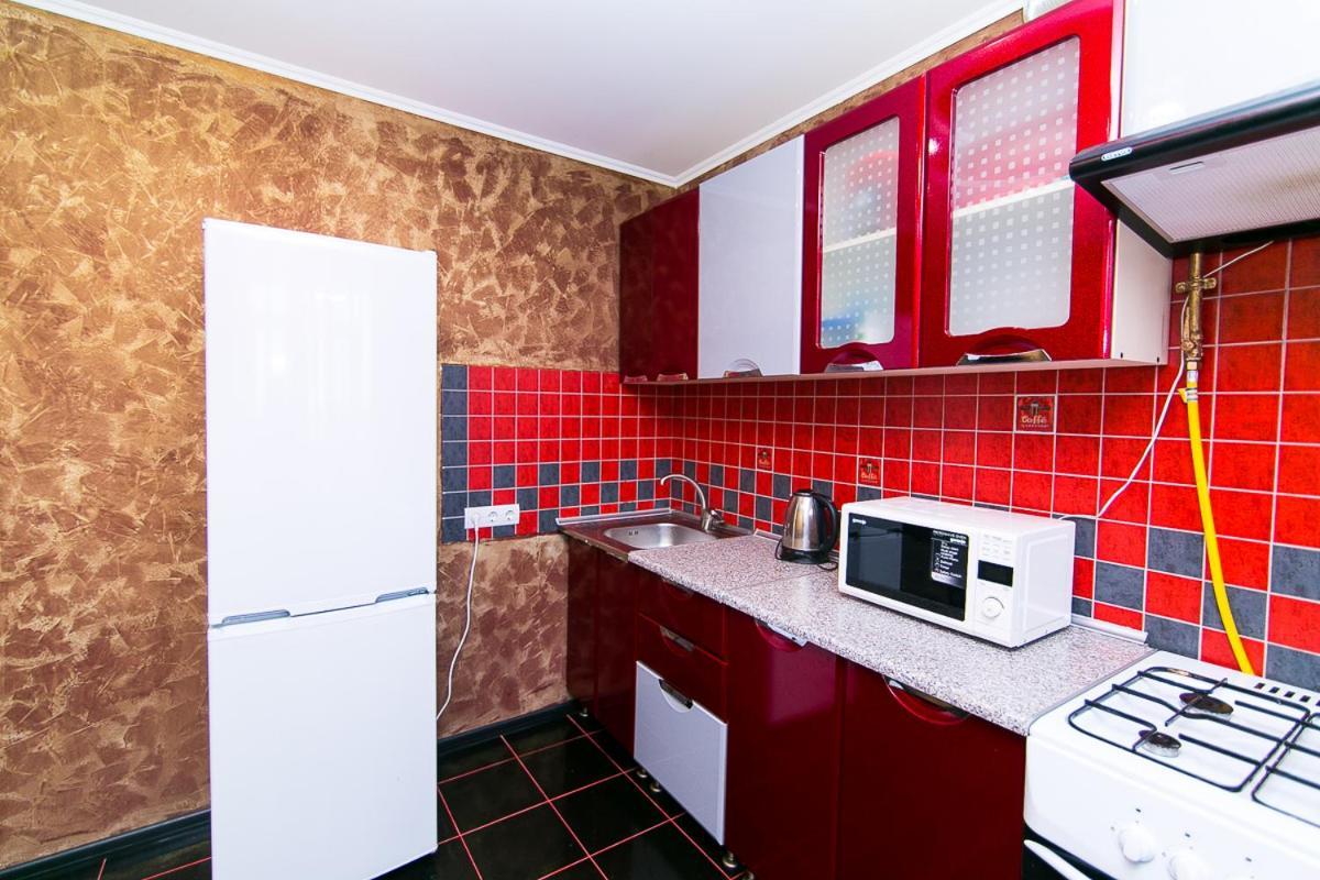 Vip Apartmens Faraon On Illinskaya 1 Floor Сумы Экстерьер фото